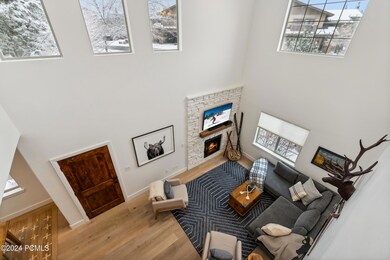 1115 455 W Midway_HDR026