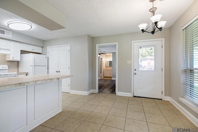 15861 N King Bradford Dr, Baton Rouge, LA 70816 - photo 4