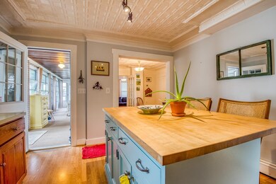 41 Forest St, Dover, NH 03820 - photo 5