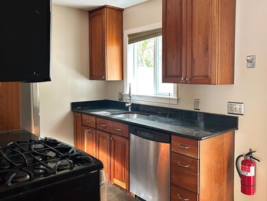 E5 Grandview Dr unit E5, South Burlington, VT 05403 - photo 6