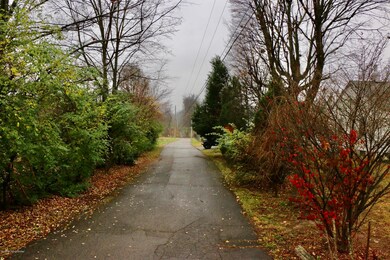 9232 Fairground Rd, Louisville, KY 40291 - photo 5