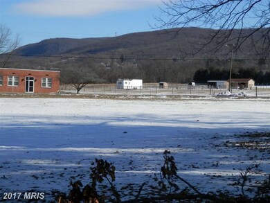 13069 Wild Geese Ln, Smithsburg, MD 21783 - photo 4