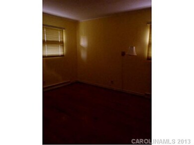 529 Holland Dr, Statesville, NC 28677 - photo 7