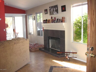 Fireplace in FR
