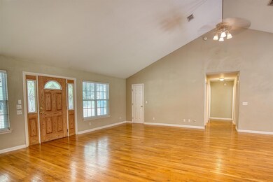 360 Sweetwater Cir, Crawfordville, FL 32327 - photo 3