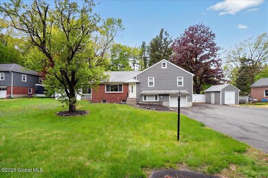 11-5 Nicholas Ave-11