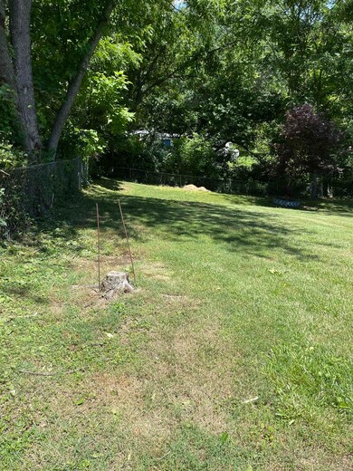 1724 B St, Waynesboro, VA 22980 - photo 5