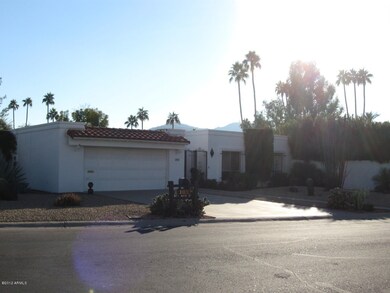 105 E Calavar019