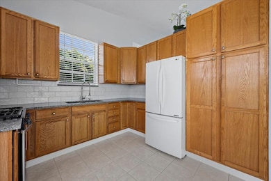 230 SW Ridgecrest Dr, Port Saint Lucie, FL 34953 - photo 3