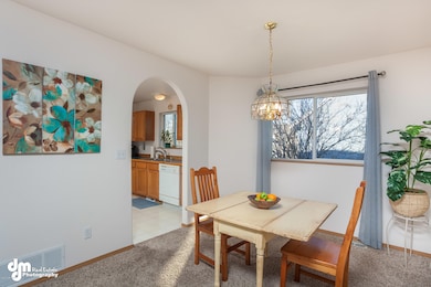 7810 Crescent Hill Circle-print-005-5-Di