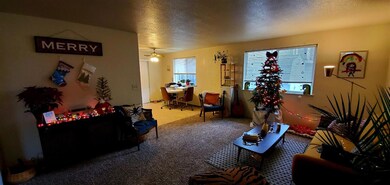 1346 SW Jordan St, Grants Pass, OR 97526 - photo 5