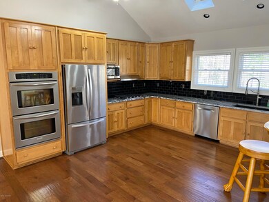 9786540B-AB0E-4C52-BD28-A5B7A309B02F