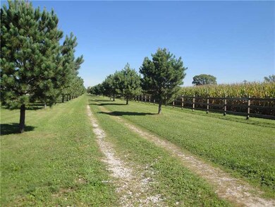 5770 E 300 S, Franklin, IN 46131 - photo 2