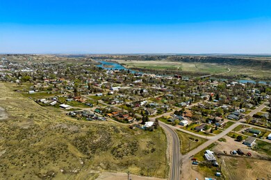1001 Saint Charles St, Fort Benton, MT 59442 - photo 4