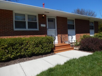1470 Norma Rd, Columbus, OH 43229 - photo 3