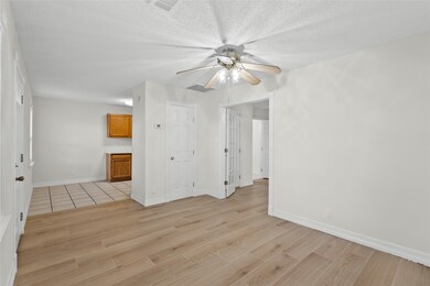 234 Cortlandt St unit 2, Houston, TX 77007 - photo 6