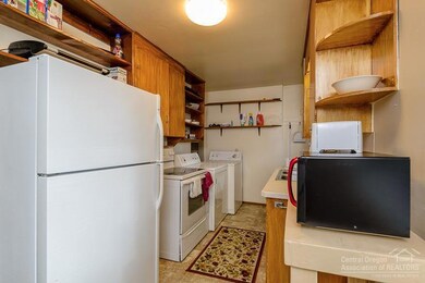 unlisted-address, Bend, OR 97701 - photo 6