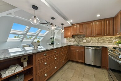 52 Sanborn St unit 406, Reading, MA 01867 - photo 6