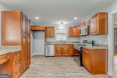 413 Blackberry Ln SE, Lindale, GA 30147 - photo 5