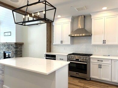 239 Skimobile Rd unit 307, Conway, NH 03860 - photo 5