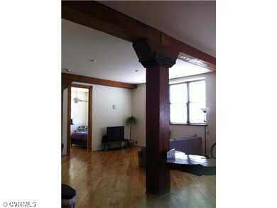 Den/Family/Great Room - 10 foot ceilings, Reclaime