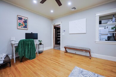 8 Enid St, Worcester, MA 01604 - photo 7