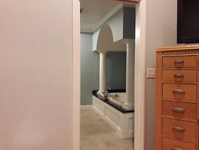 510 Hawthorn St, North Dartmouth, MA 02747 - photo 6