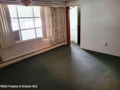 206 Barnard St, Dunmore, PA 18512 - photo 5