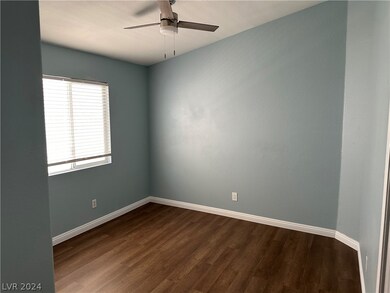 3347 Commendation Dr, Las Vegas, NV 89117 - photo 5