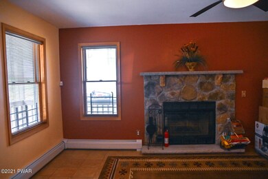 2202 Walnut Trail, Bushkill, PA 18324 - photo 5