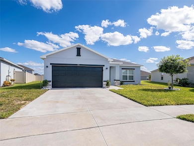 596 Meadow Bend Dr, Davenport, FL 33837 - photo 3