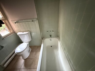 240 Oak St unit 13, Bridge Port, CT 06604 - photo 4