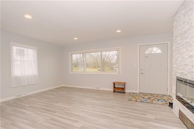 630 S Goodrich St, Colfax, IA 50054 - photo 7