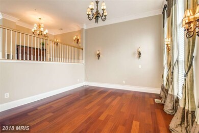 1940 Crescent Park Dr, Reston, VA 20190 - photo 4