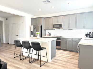 41389 Penn Dr, Palm Desert, CA 92211 - photo 4