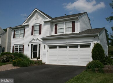 6037 Kennard Ct, Sykesville, MD 21784 - photo 2