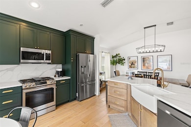 870 Bayou View Dr, Brandon, FL 33510 - photo 7