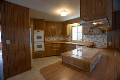 LC - JLS 2252 232 TRR-8