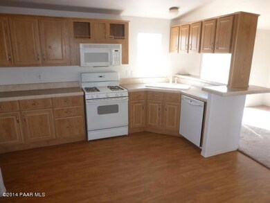 24905 N Firebird Rd, Paulden, AZ 86334 - photo 7