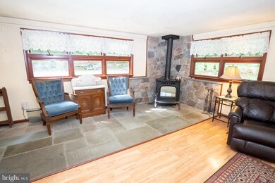 9 Woods Ln, Barto, PA 19504 - photo 7