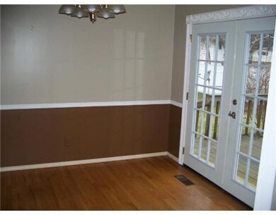 2038 Peggy Place, Lansing, MI 48910 - photo 4