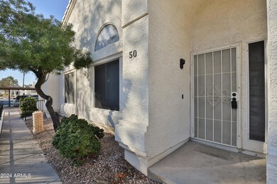 2100 W Lemon Tree Place unit 50, Chandler, AZ 85224 - photo 4