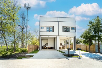 5020 Sayers St unit B, Houston, TX 77026 - photo 2