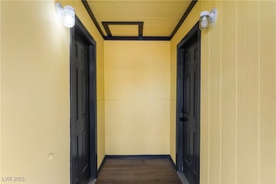 473 Hunter Dr, Henderson, NV 89011 - photo 2