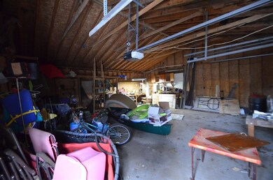 3575 E 1st St, Petroleum, IN 46778 - photo 7