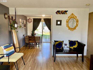 Living Room/Dining Room