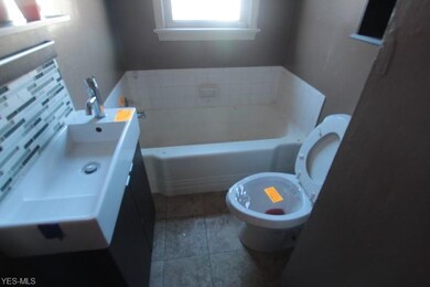 59 W Lewis St, Struthers, OH 44471 - photo 5