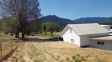 200 Stiehl Ln, Rogue River, OR 97537 - photo 4