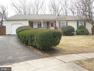 412 Calais Dr, Sellersville, PA 18960 - photo 2