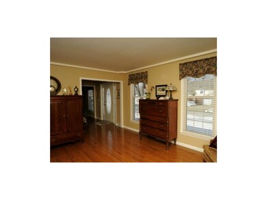 6607 Goode Dr, Shawnee, KS 66216 - photo 6